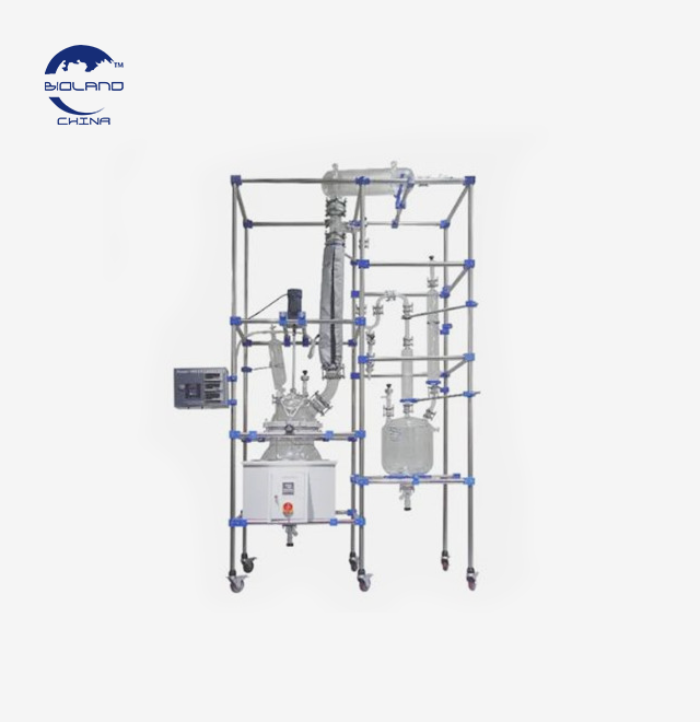 packed fractionating column